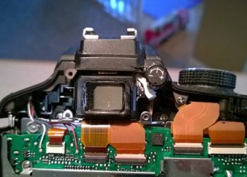 Why are my pictures blurry on Nikon D3500?