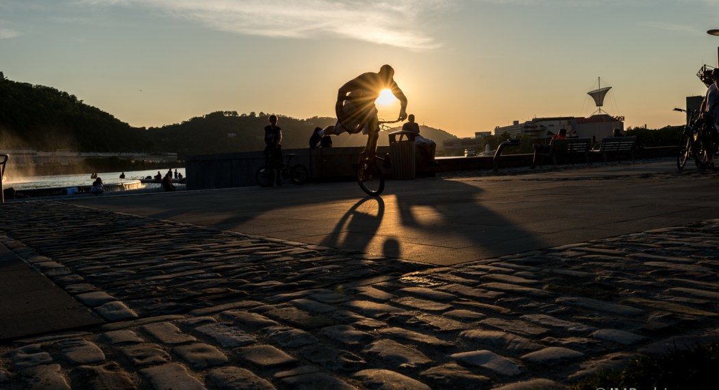 Why do photographers shoot during golden hour?