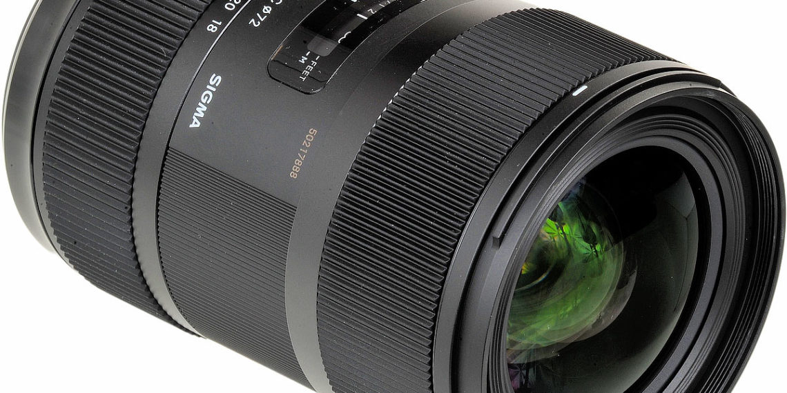 Why is the Sigma 18 35 SO GOOD?